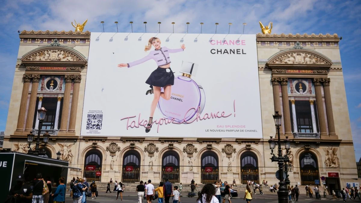 What ACTUALLY Happened at Paris Fashion Week INCLUDING Chanel Debut